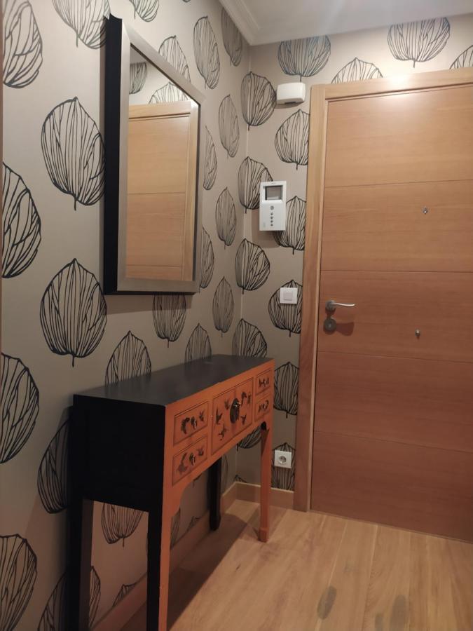 Apartamento En El Centro Con Garaje Directo. Bilbao Bagian luar foto