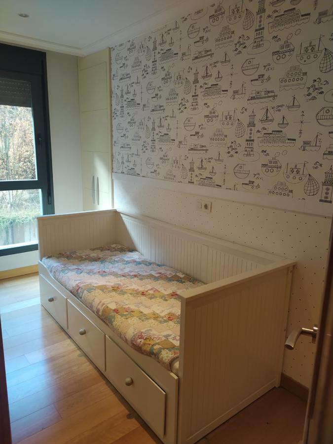 Apartamento En El Centro Con Garaje Directo. Bilbao Bagian luar foto